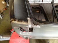 Welding the rear wing to the rear panel Alfa Romeo giulia 2000 1750 gtv gt veloce Berlina 1968 restoration restauratie rebuild