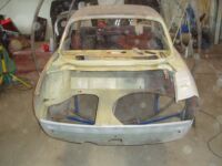 Removing more metal to make the donor part fit Alfa Romeo giulia 2000 1750 gtv gt veloce Berlina 1968 restoration restauratie rebuild