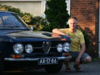 Yep, that's me, just before I handed over the keys to my sister. Alfa Romeo giulia 2000 1750 gtv gt veloce Berlina 1968 restoration restauratie rebuild