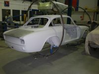 Primed for the first time Alfa Romeo giulia 2000 1750 gtv gt veloce Berlina 1968 restoration restauratie rebuild