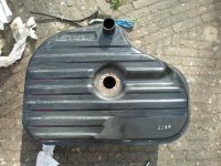 All cleaned of the layer of Hammerite Alfa Romeo giulia 2000 1750 gtv gt veloce Berlina 1968 restoration restauratie rebuild