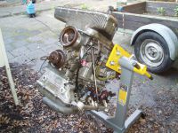 This stand makes life easy! Alfa Romeo giulia 2000 1750 gtv gt veloce Berlina 1968 restoration restauratie rebuild