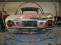 The new front panel was missing the light support panels Alfa Romeo giulia 2000 1750 gtv gt veloce Berlina 1968 restoration restauratie rebuild
