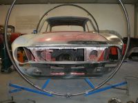 The new front panel was missing the light support panels Alfa Romeo giulia 2000 1750 gtv gt veloce Berlina 1968 restoration restauratie rebuild